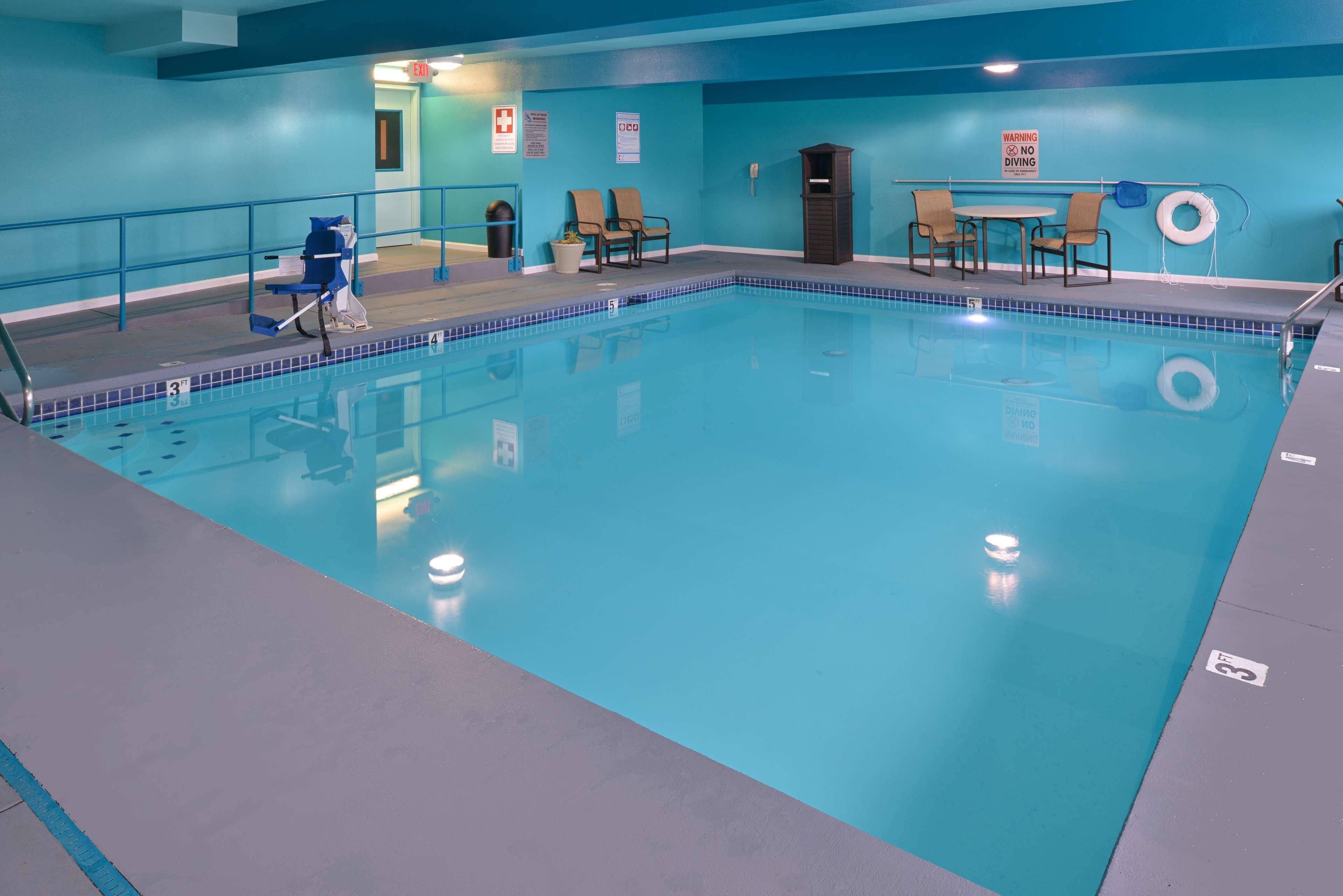 Best Western Woodland Inn Экстерьер фото