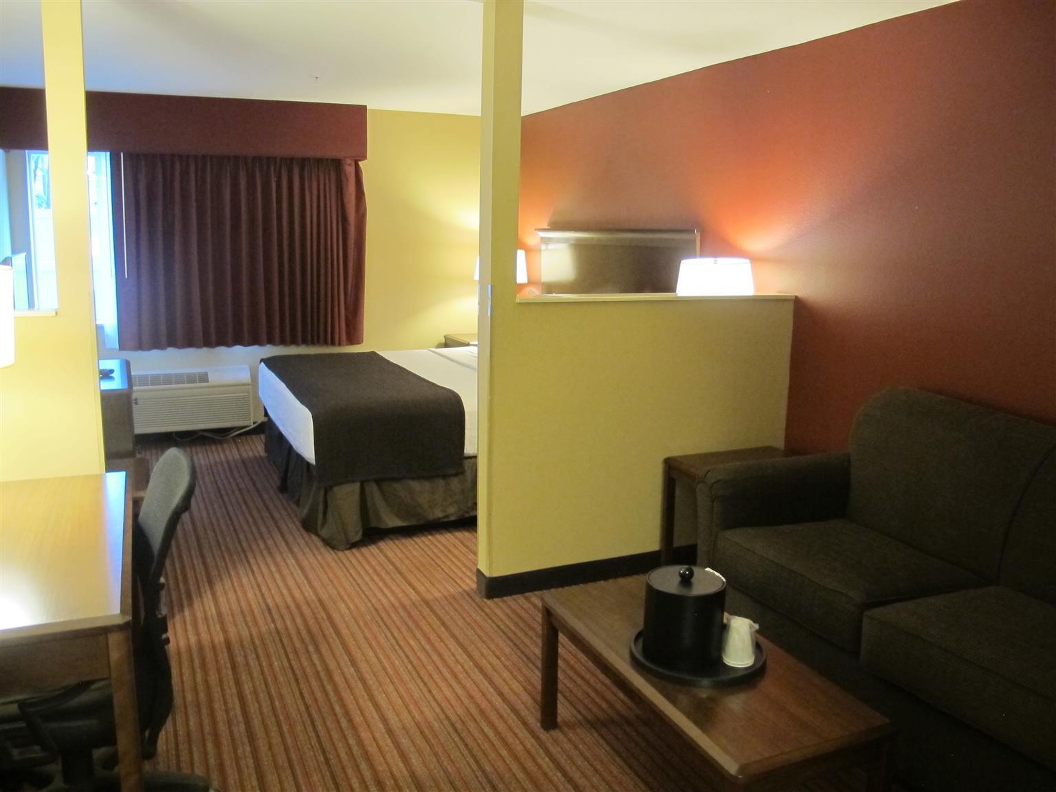 Best Western Woodland Inn Экстерьер фото