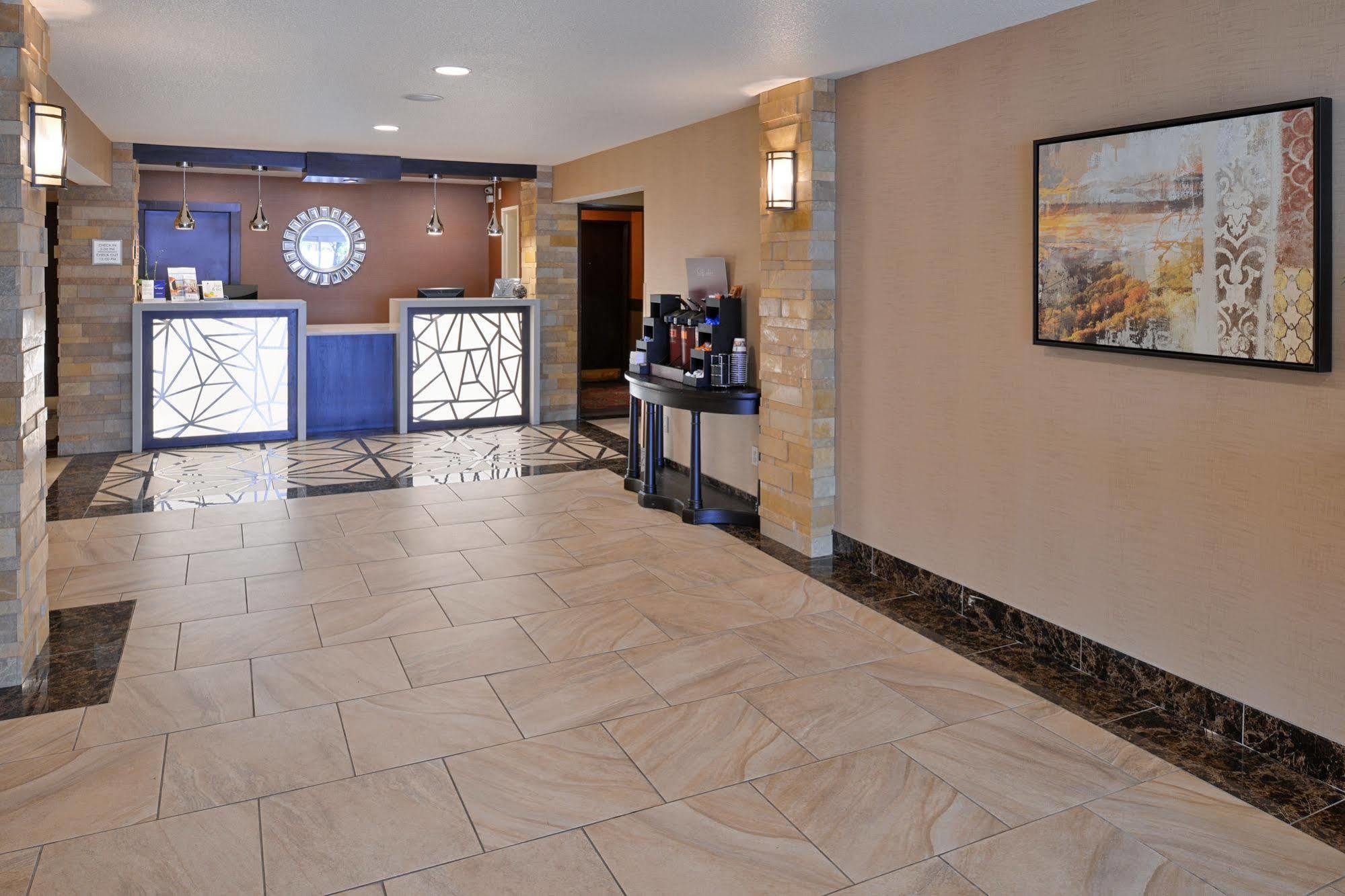 Best Western Woodland Inn Экстерьер фото