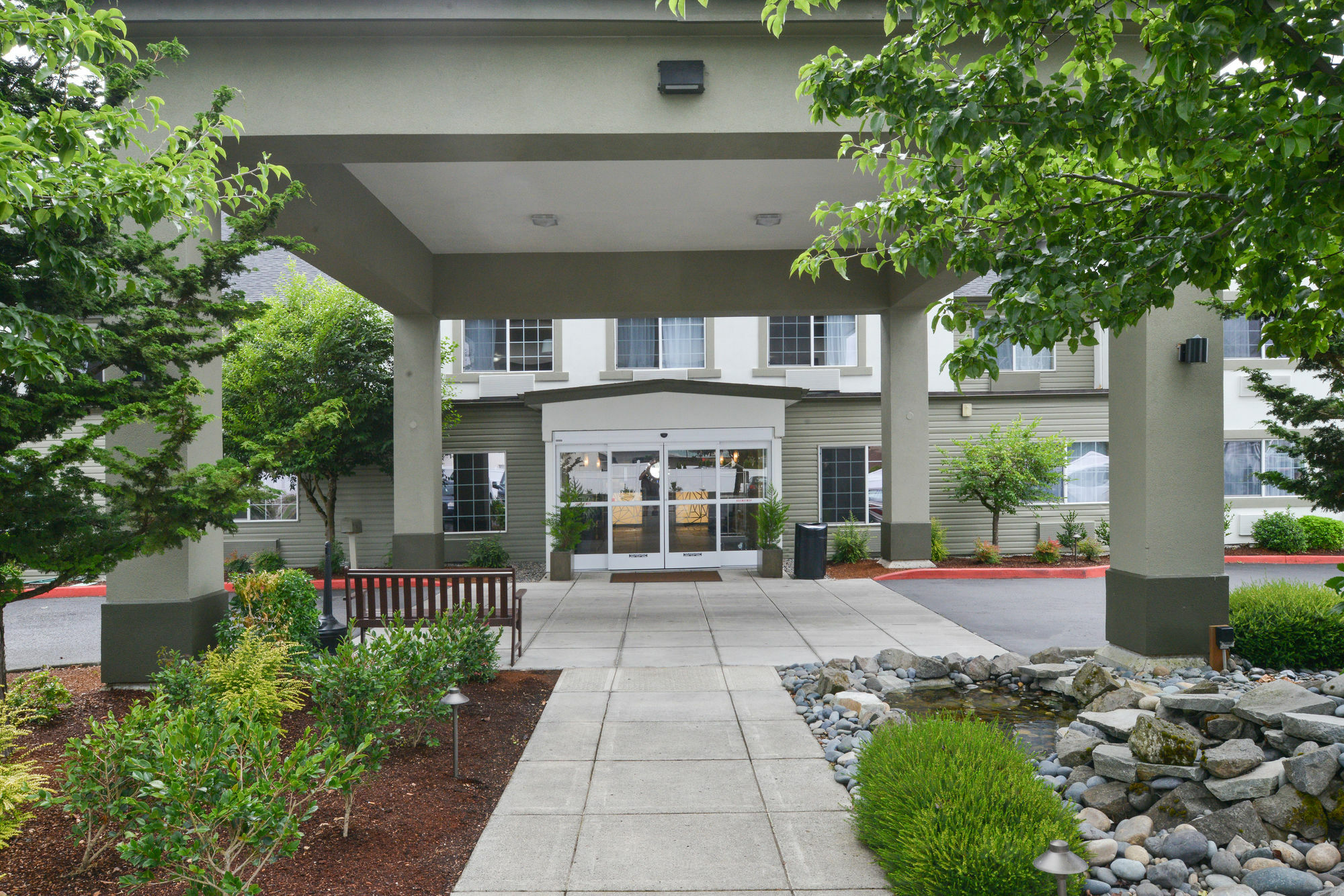 Best Western Woodland Inn Экстерьер фото